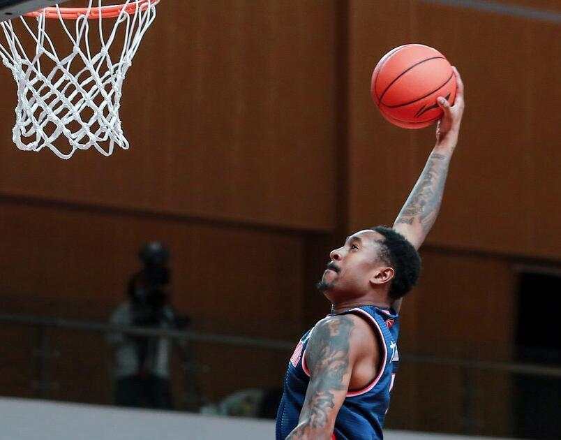 九游体育入口-关于风云突变！迈阿密热火赛前刷新队史纪录；CBA常规赛版图或变；质疑声仍在；医务组通报恢复的信息