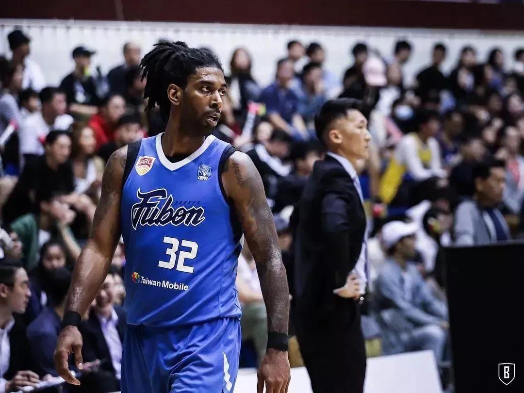 九游体育入口-浙江稠州迎NBA季后赛关键赛，转会期官宣签约，信心回归，团队化学反应显著的简单介绍